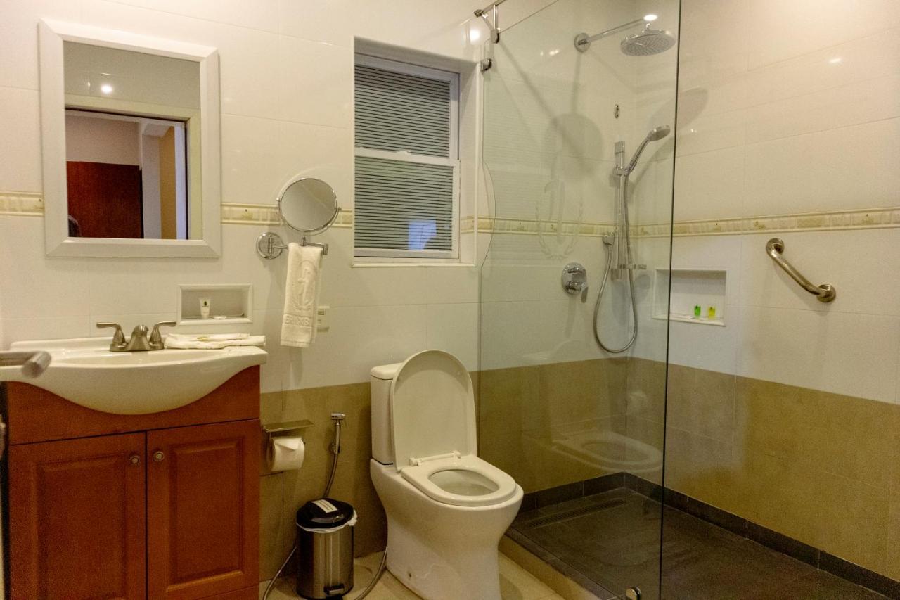 Frederick'S Lodge Кумаси Екстериор снимка