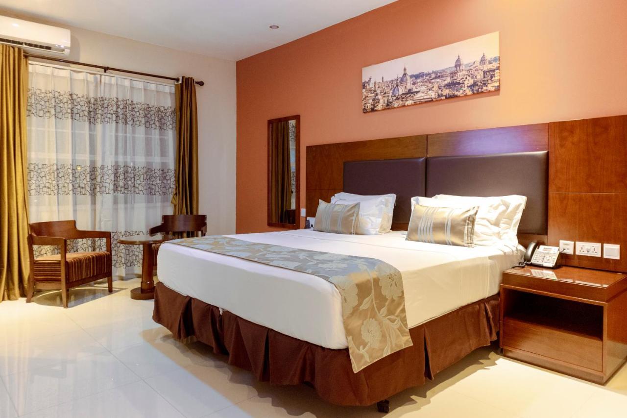 Frederick'S Lodge Кумаси Екстериор снимка