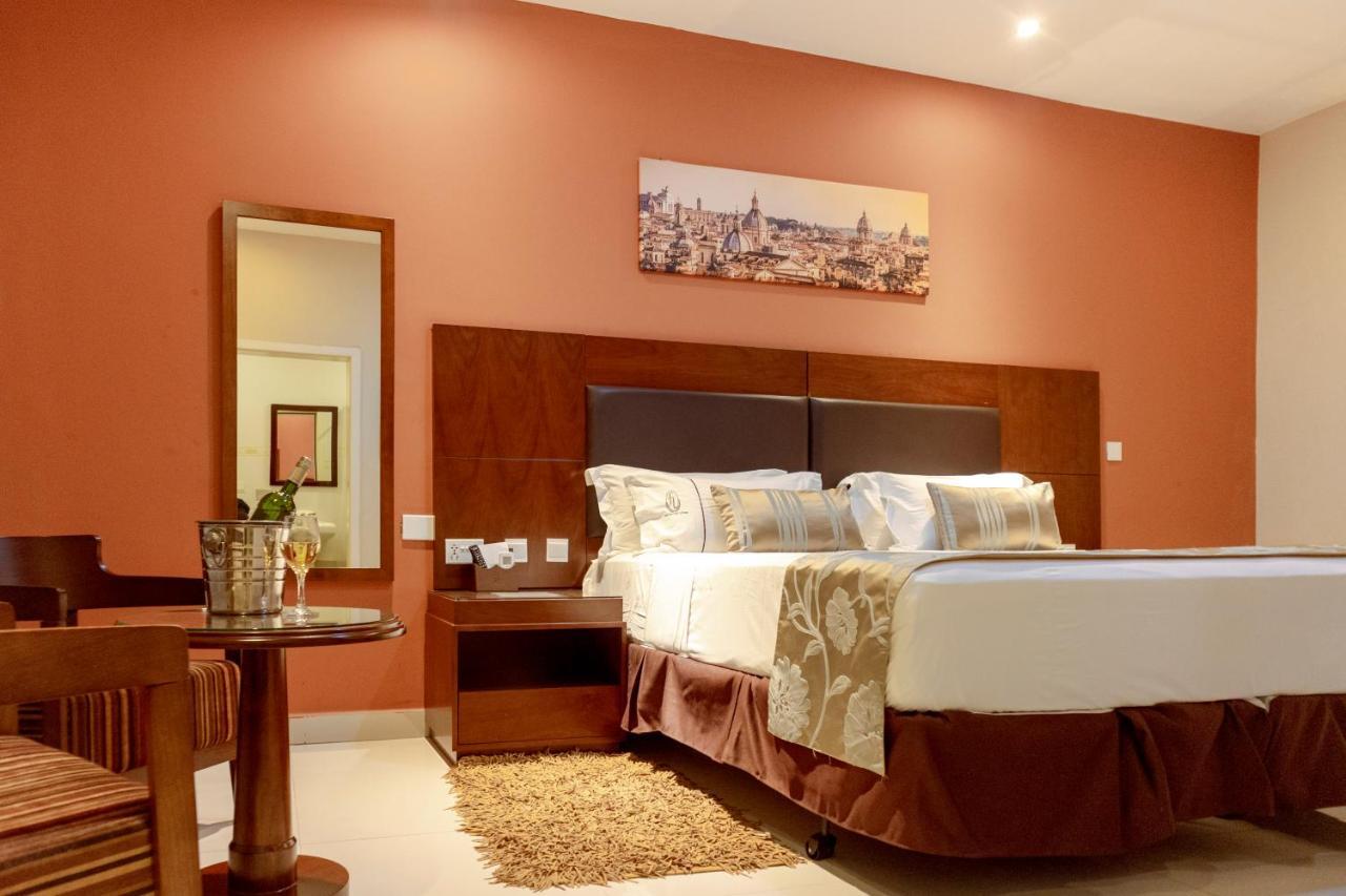 Frederick'S Lodge Кумаси Екстериор снимка