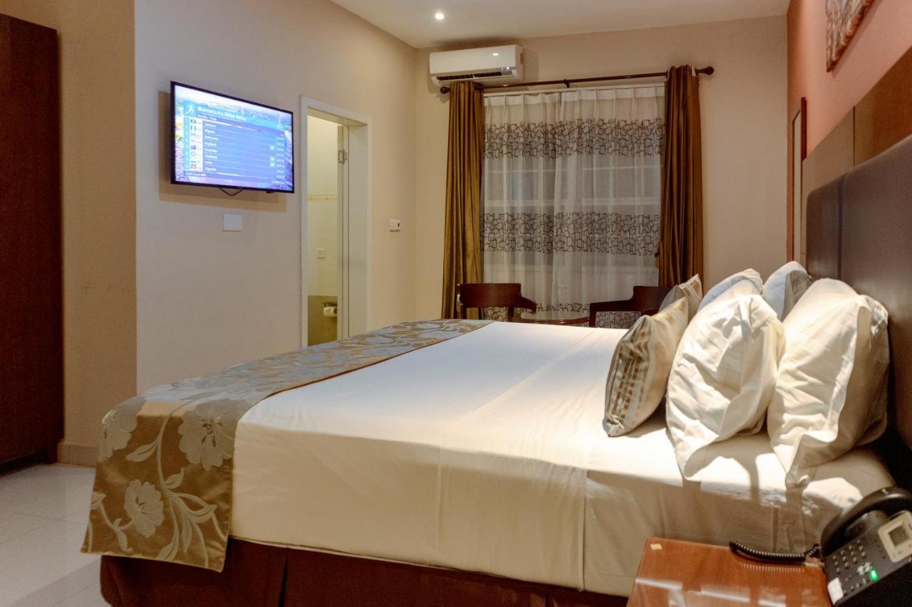 Frederick'S Lodge Кумаси Екстериор снимка